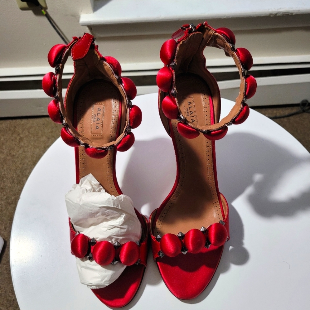 Alaia bombe